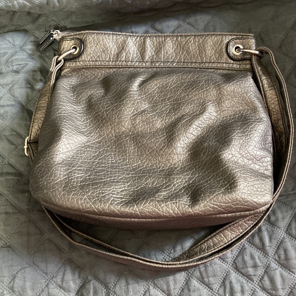 Handbag - Picture 2 of 3